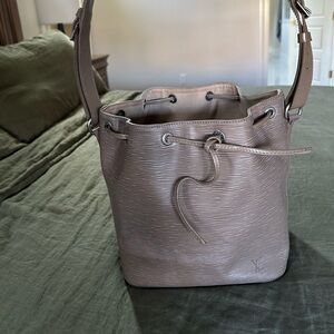 RARE Vintage Louis Vuitton Petit Noe in Poivre (Pepper) Epi Leather